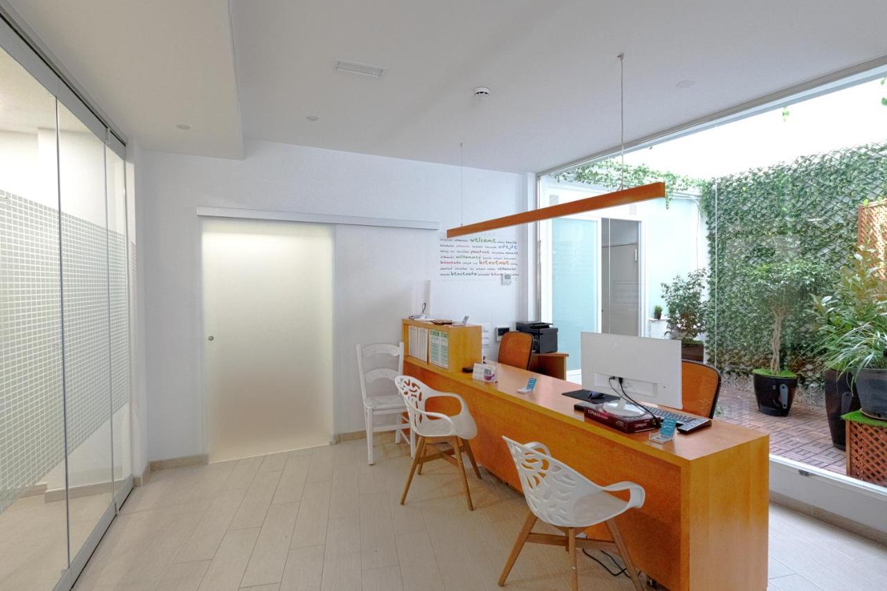 Pension Venecia Pinto Bagian luar foto