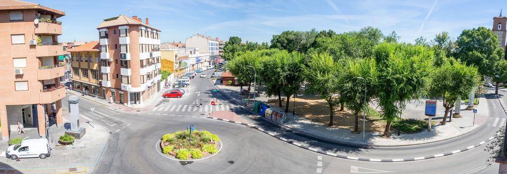 Pension Venecia Pinto Bagian luar foto